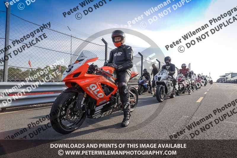 donington no limits trackday;donington park photographs;donington trackday photographs;no limits trackdays;peter wileman photography;trackday digital images;trackday photos